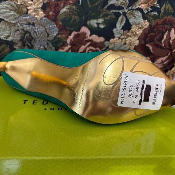 Ted Baker "Elvena" Green Suede High Heel Shoes - Size EUR 40.5, US 9.5 - New - Picture 10 of 14